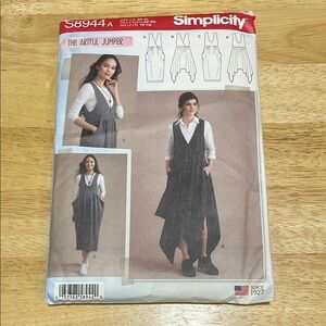 Simplicity The Artful Jumper Sewing Pattern S8944 A Uncut Sizes XS-XL(6-24)